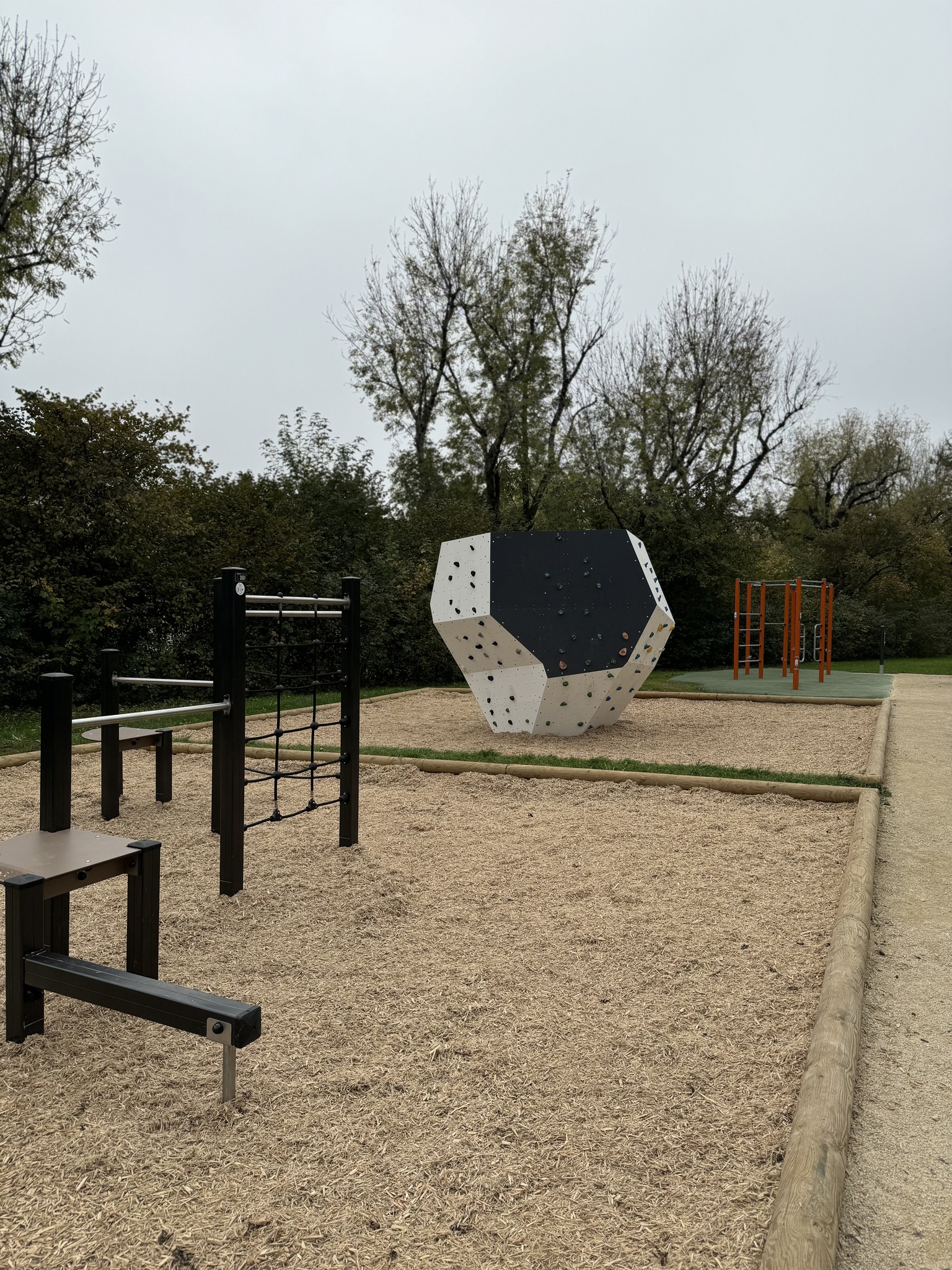 465646994_964940705669053_7758709069369244891_n